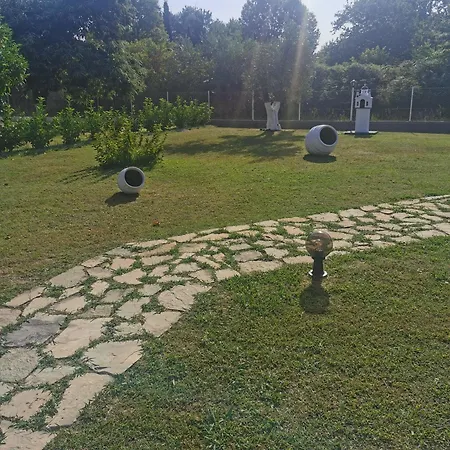 Villa Adamidis Paralia Skotinis Exterior photo