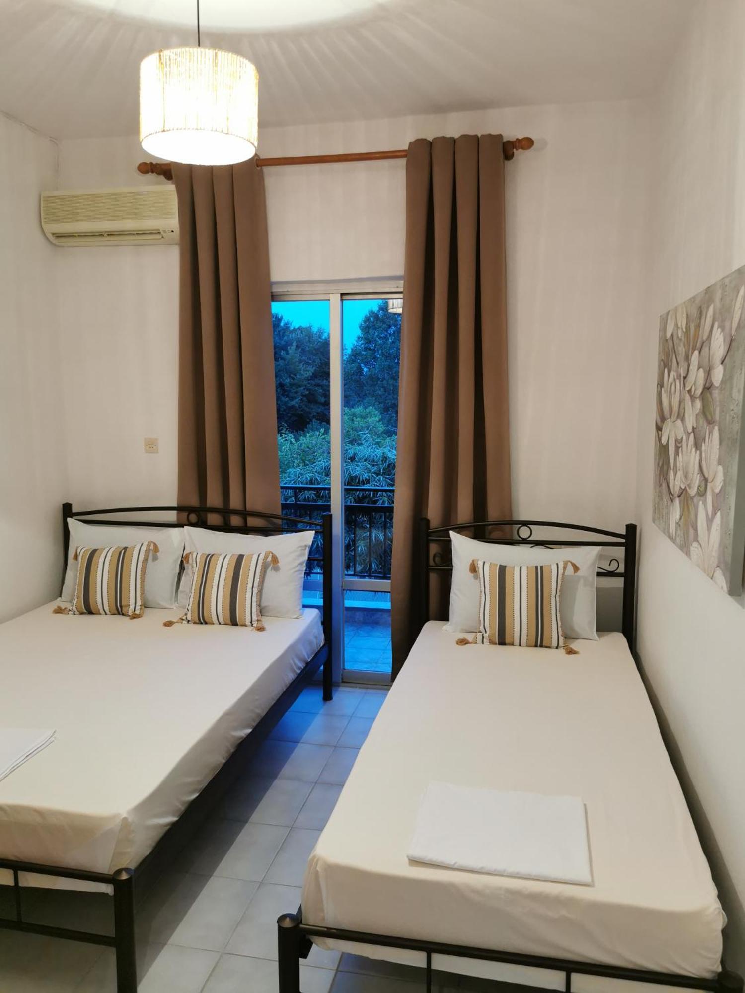 Holiday home Adamidis Paralia Skotinis