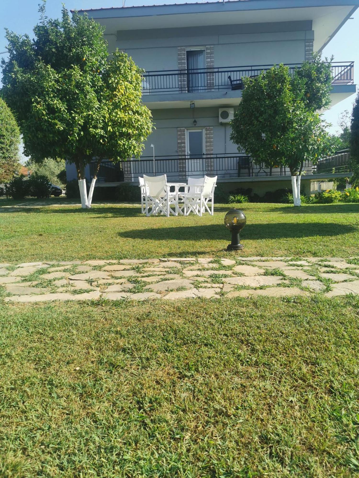 Holiday home Adamidis Paralia Skotinis